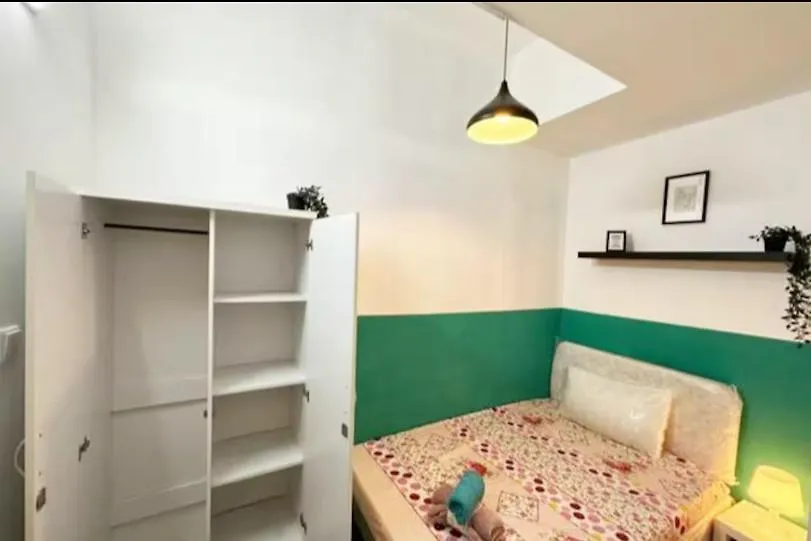 Pansiyon Bagpack Double Partition Room In Tecom Near Metro Dubai